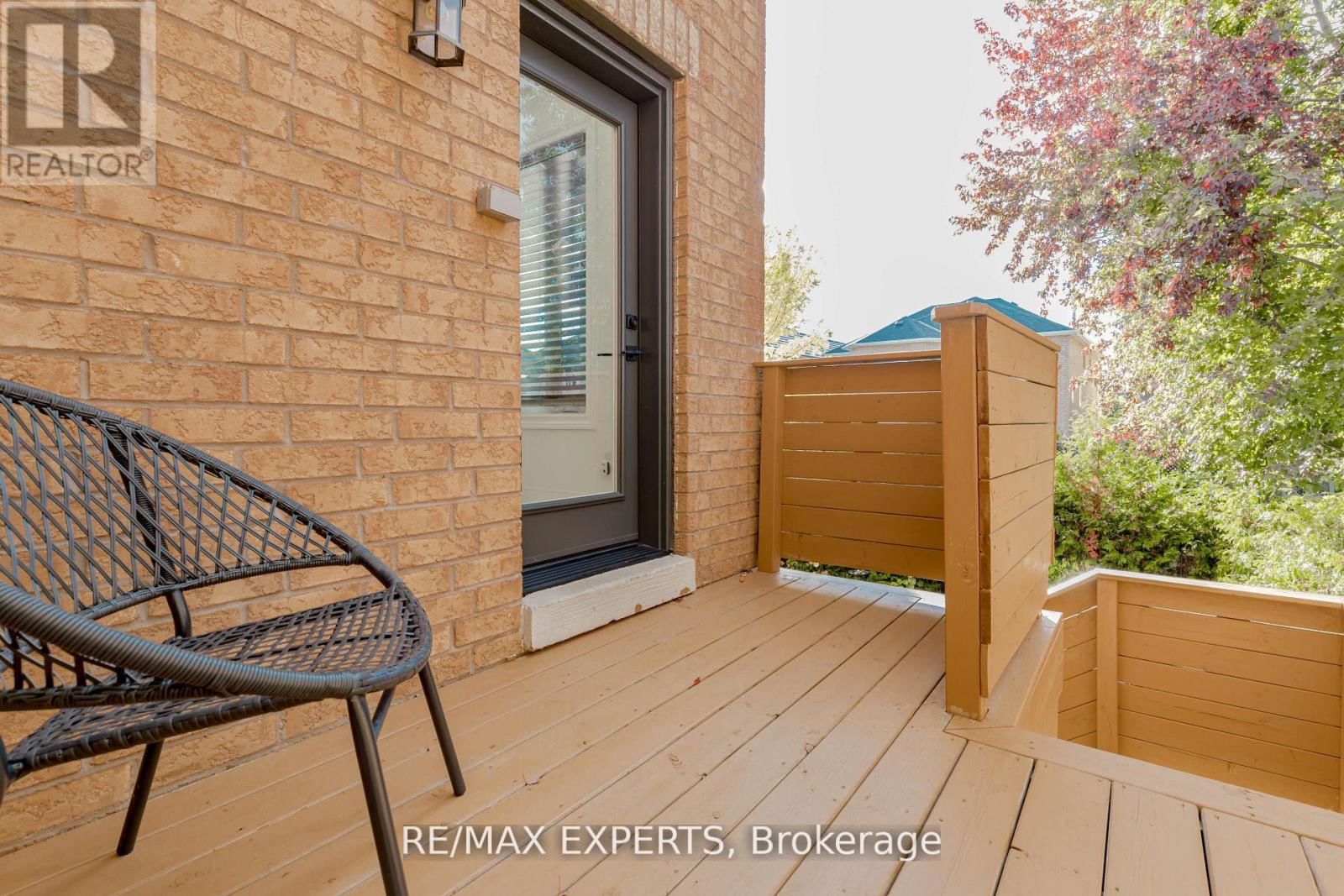 193 FAIRLANE CRESCENT Image 17