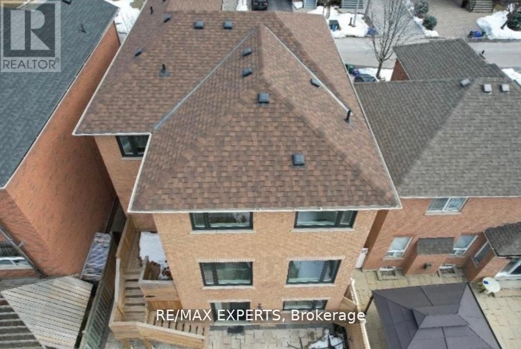 193 FAIRLANE CRESCENT Image 41