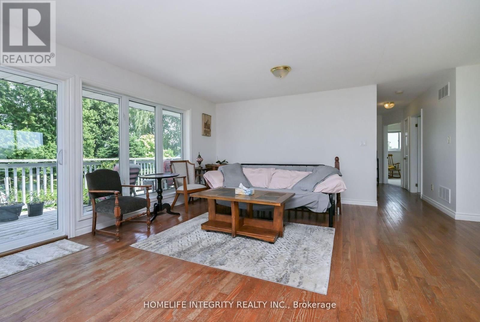 7145 FOURTH LINE Image 10