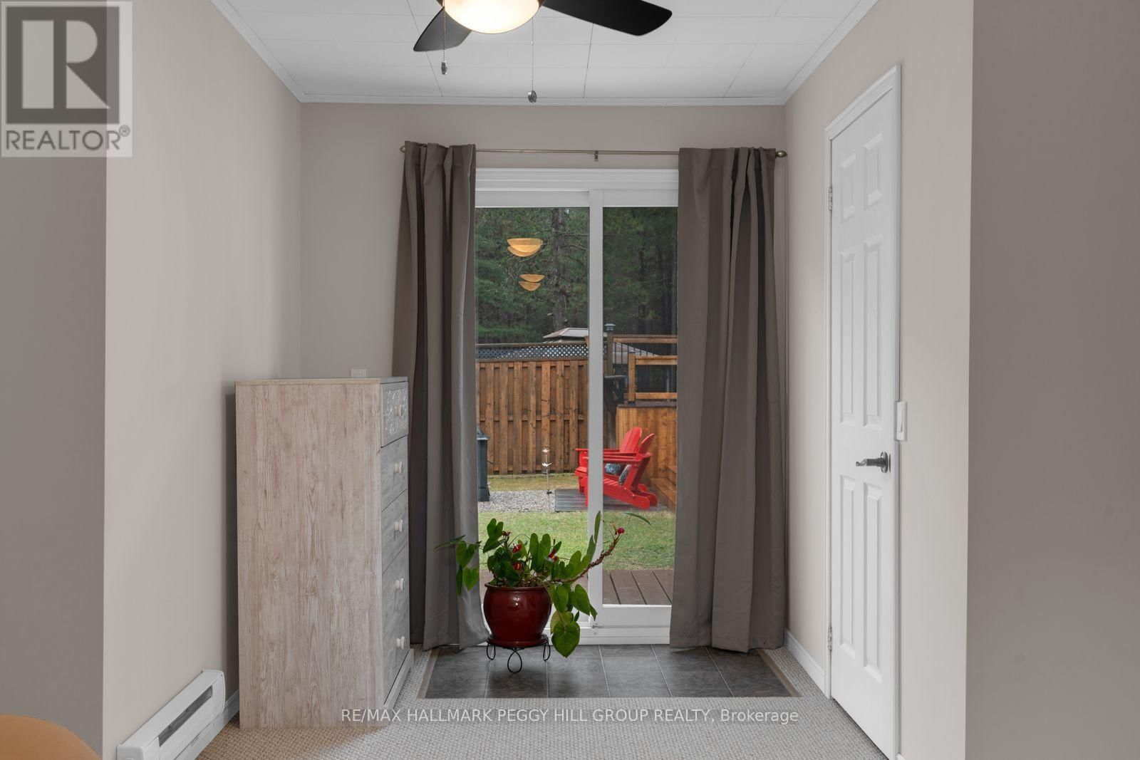 8225 MAIN STREET LISLE Image 10