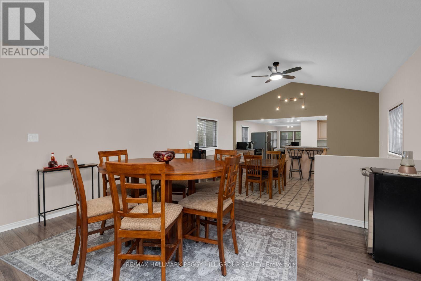 8225 MAIN STREET LISLE Image 4