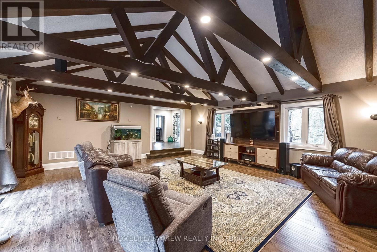 25 WHISPERING PINE TRAIL Image 13