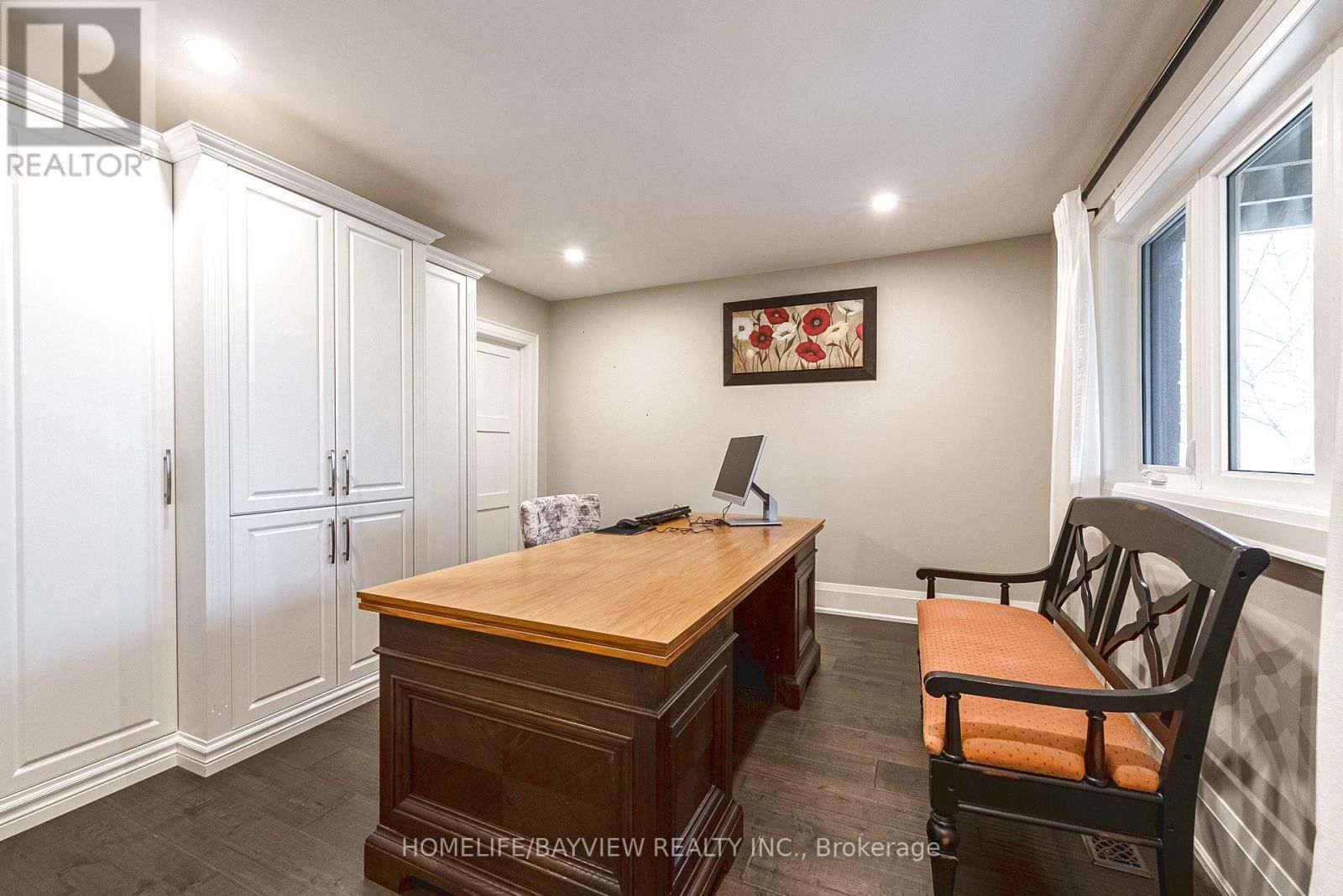 25 WHISPERING PINE TRAIL Image 17