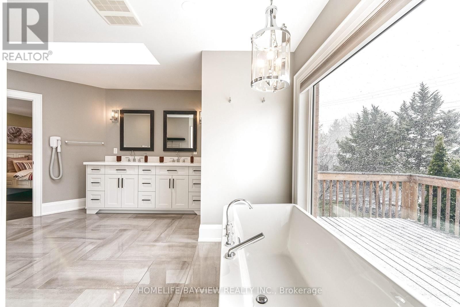 25 WHISPERING PINE TRAIL Image 25