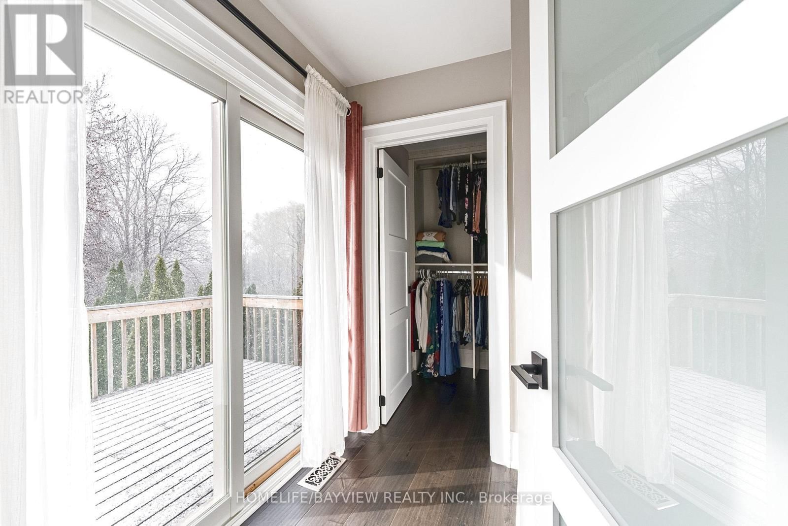 25 WHISPERING PINE TRAIL Image 26