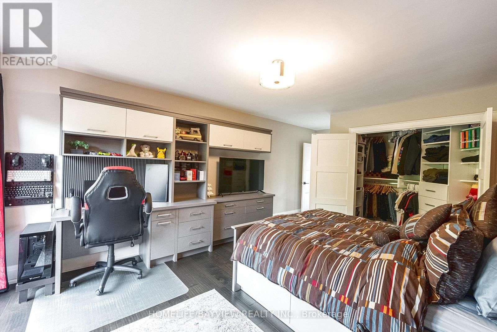 25 WHISPERING PINE TRAIL Image 34