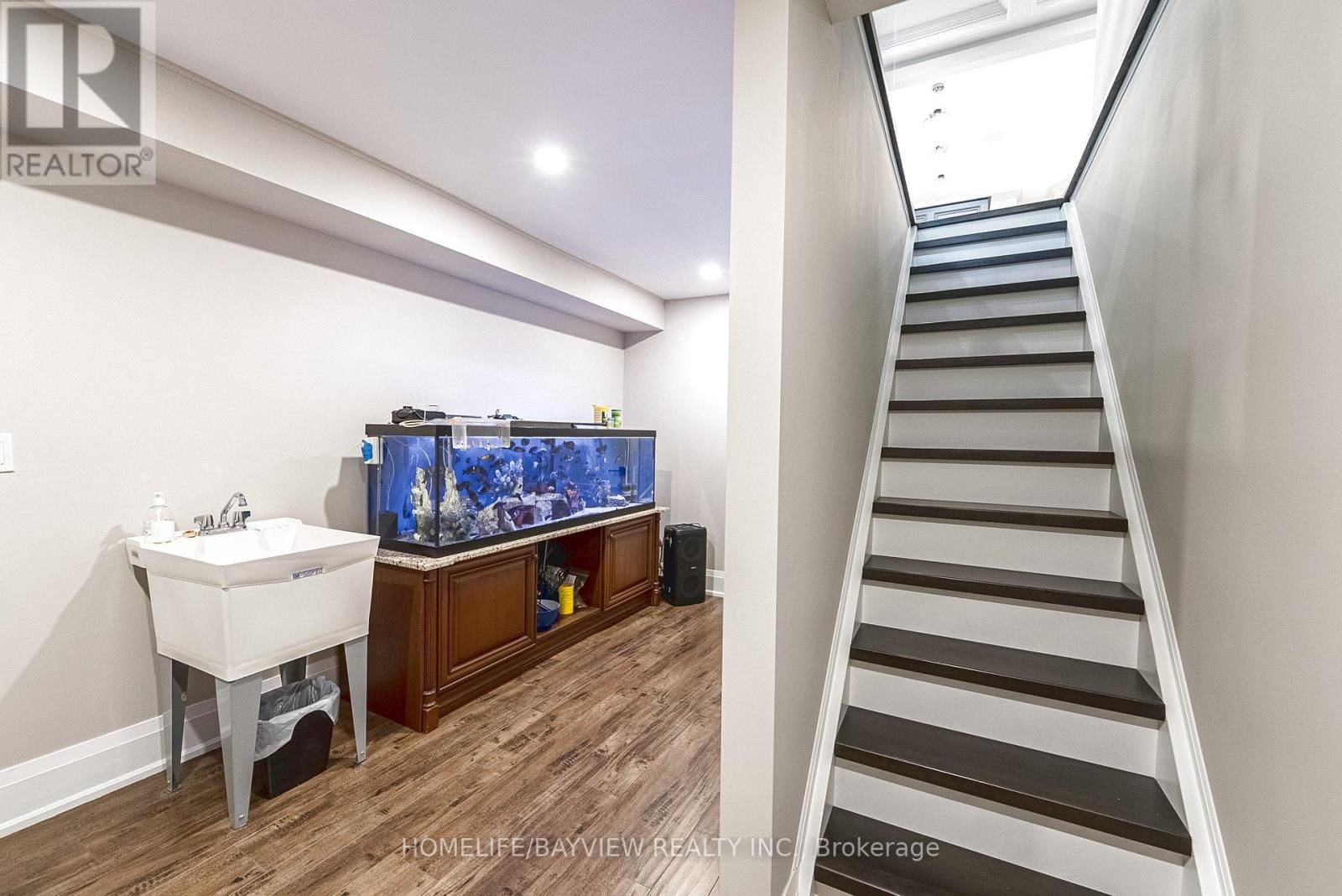 25 WHISPERING PINE TRAIL Image 36