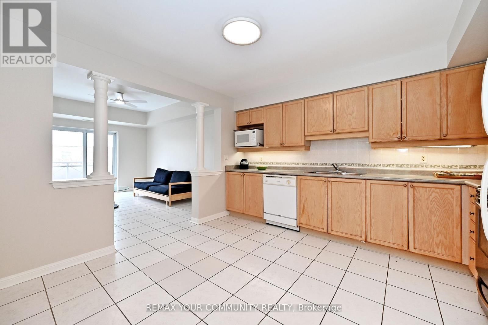 502 - 2500 RUTHERFORD ROAD Image 11