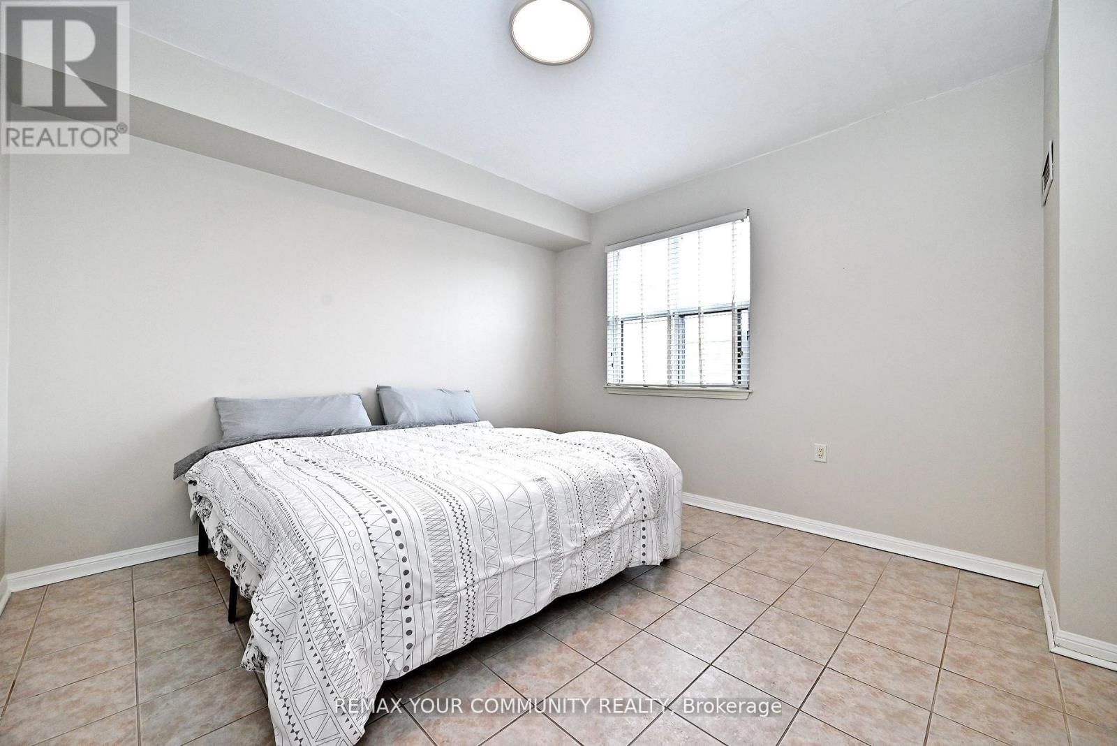 502 - 2500 RUTHERFORD ROAD Image 22