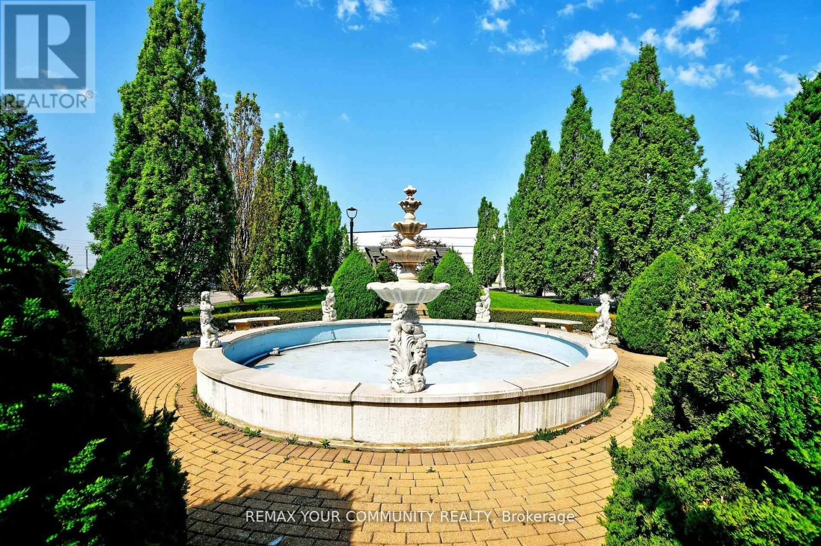 502 - 2500 RUTHERFORD ROAD Image 31