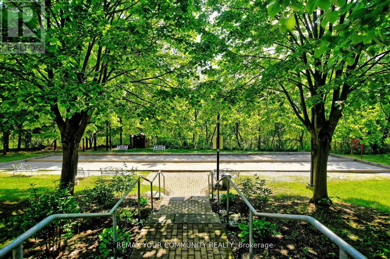 502 - 2500 RUTHERFORD ROAD Image 32