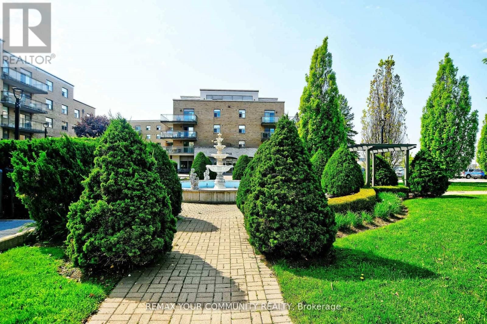 502 - 2500 RUTHERFORD ROAD Image 33