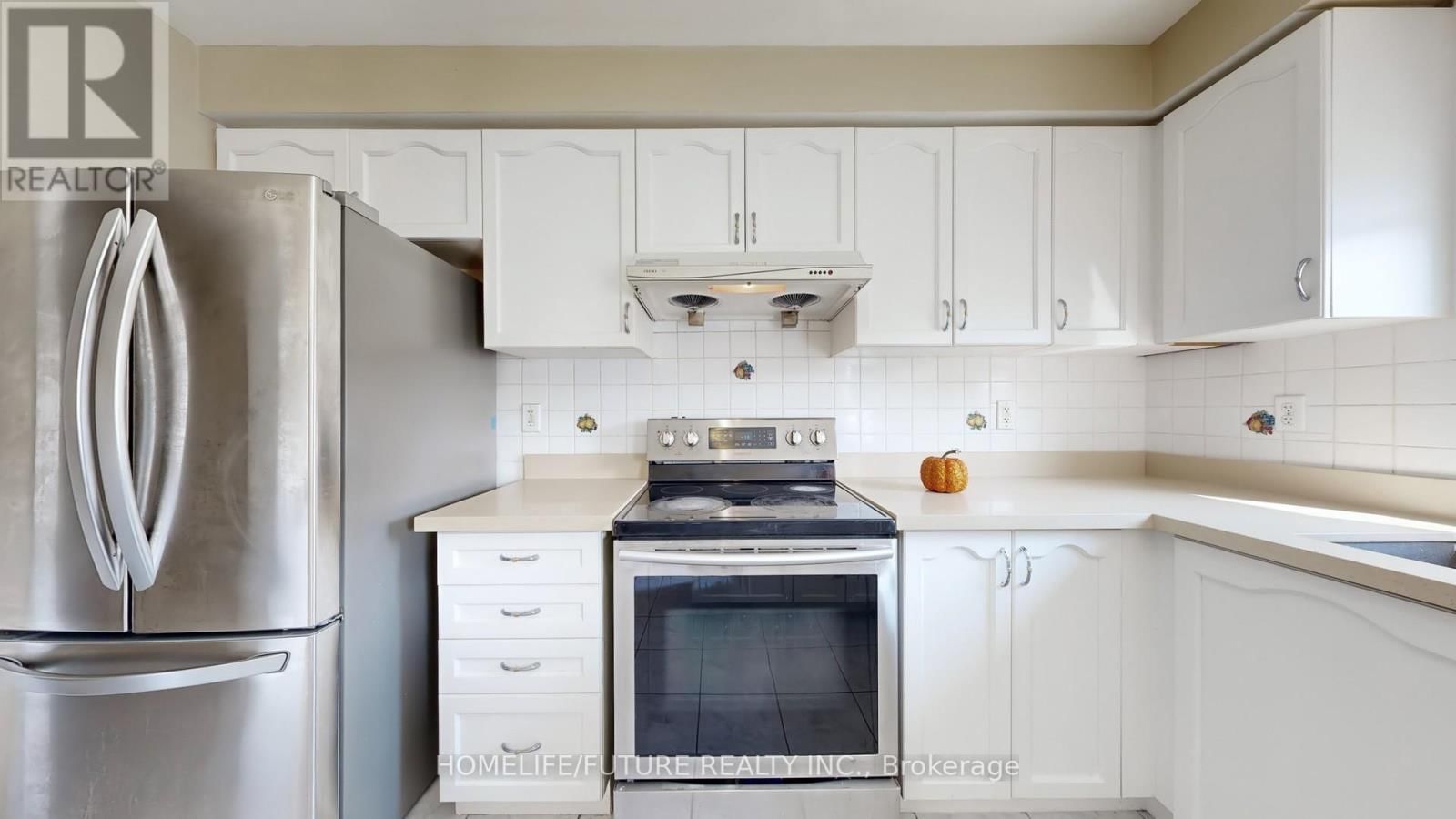 19 CHARLES BROWN ROAD Image 13