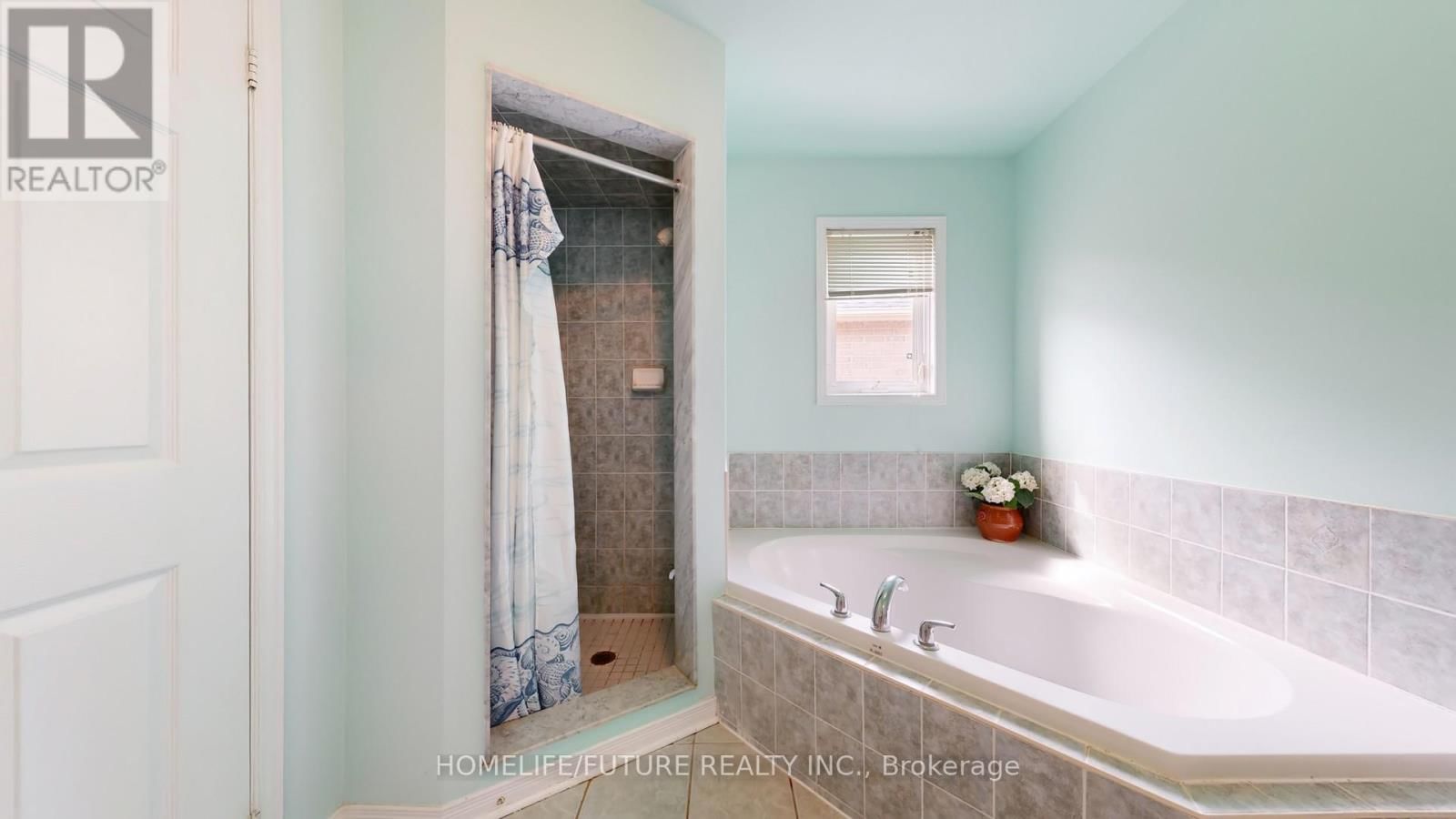 19 CHARLES BROWN ROAD Image 27