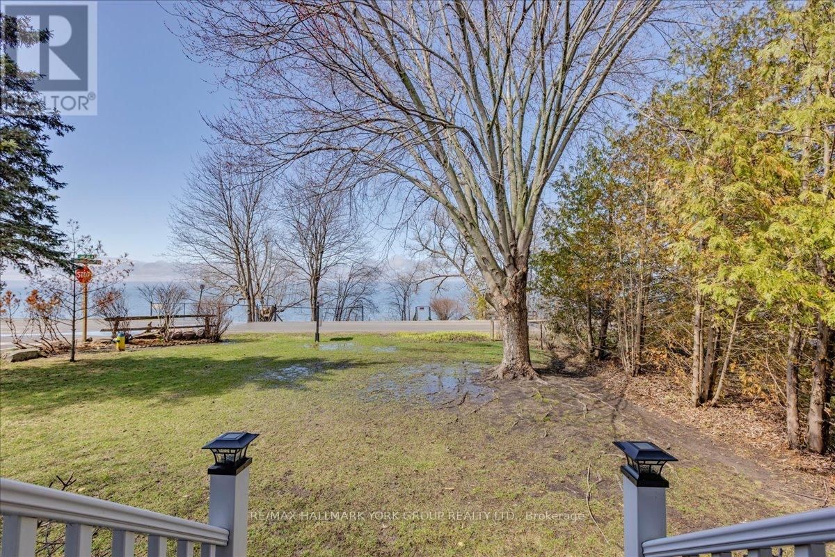 181 LAKE DRIVE NORTH Image 31