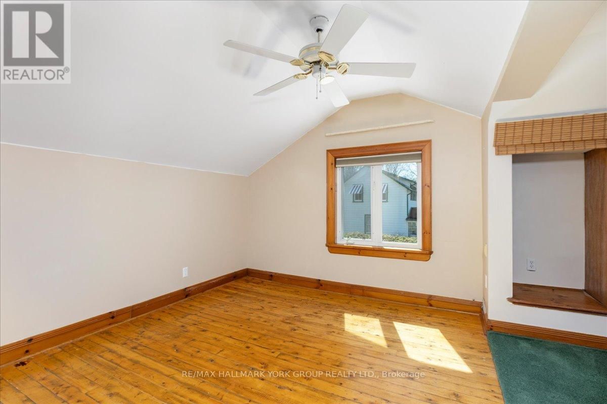 181 LAKE DRIVE NORTH Image 38