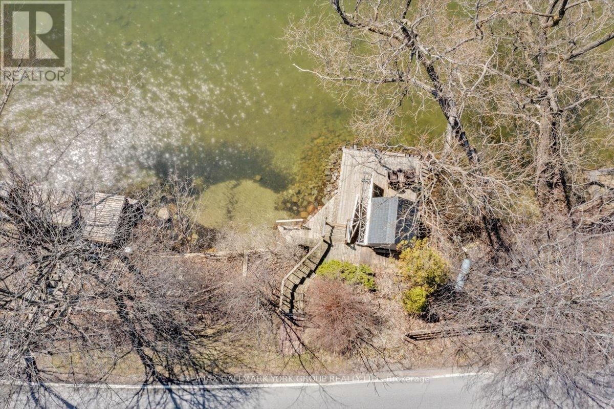 181 LAKE DRIVE NORTH Image 41