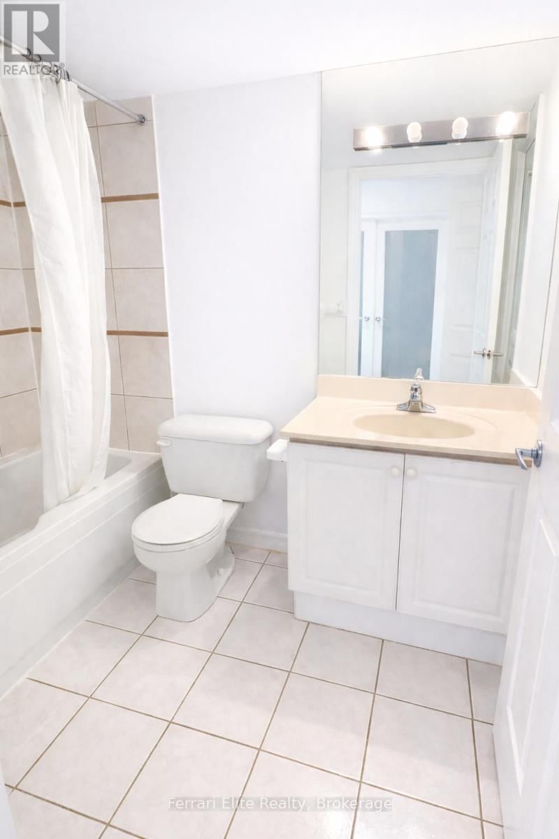 1112 - 9015 LESLIE STREET Image 13