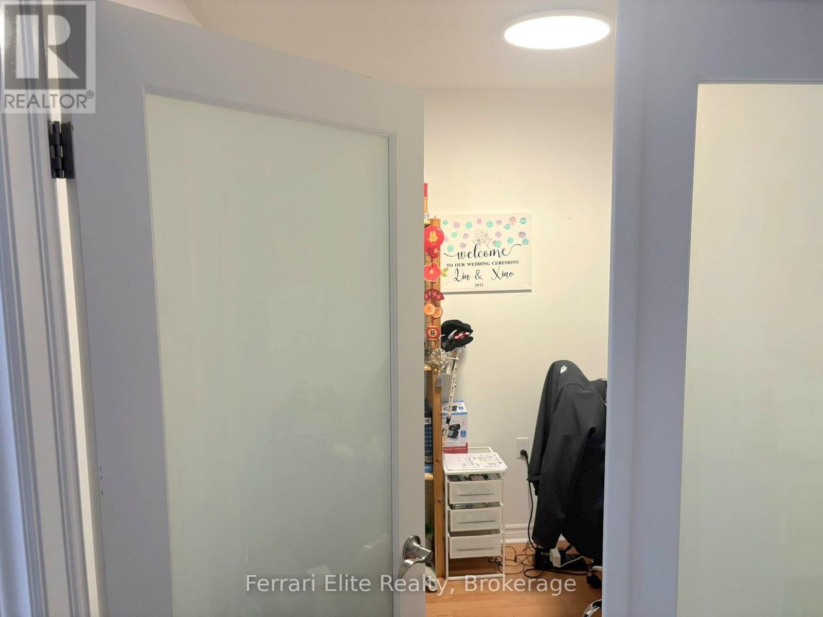 1112 - 9015 LESLIE STREET Image 6