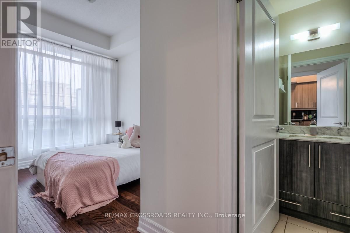 203 - 8110 BIRCHMOUNT ROAD Image 16