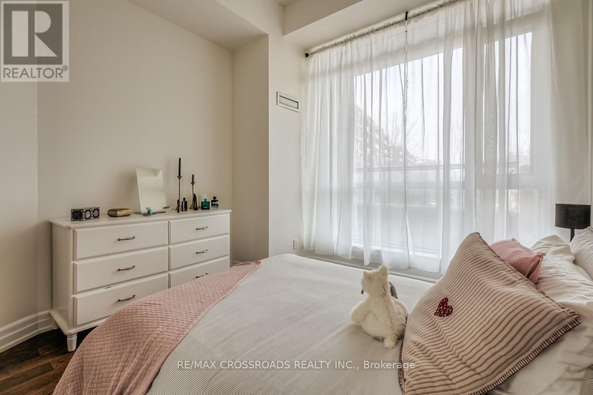 203 - 8110 BIRCHMOUNT ROAD Image 18