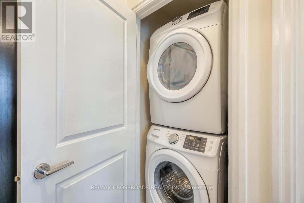 203 - 8110 BIRCHMOUNT ROAD Image 23