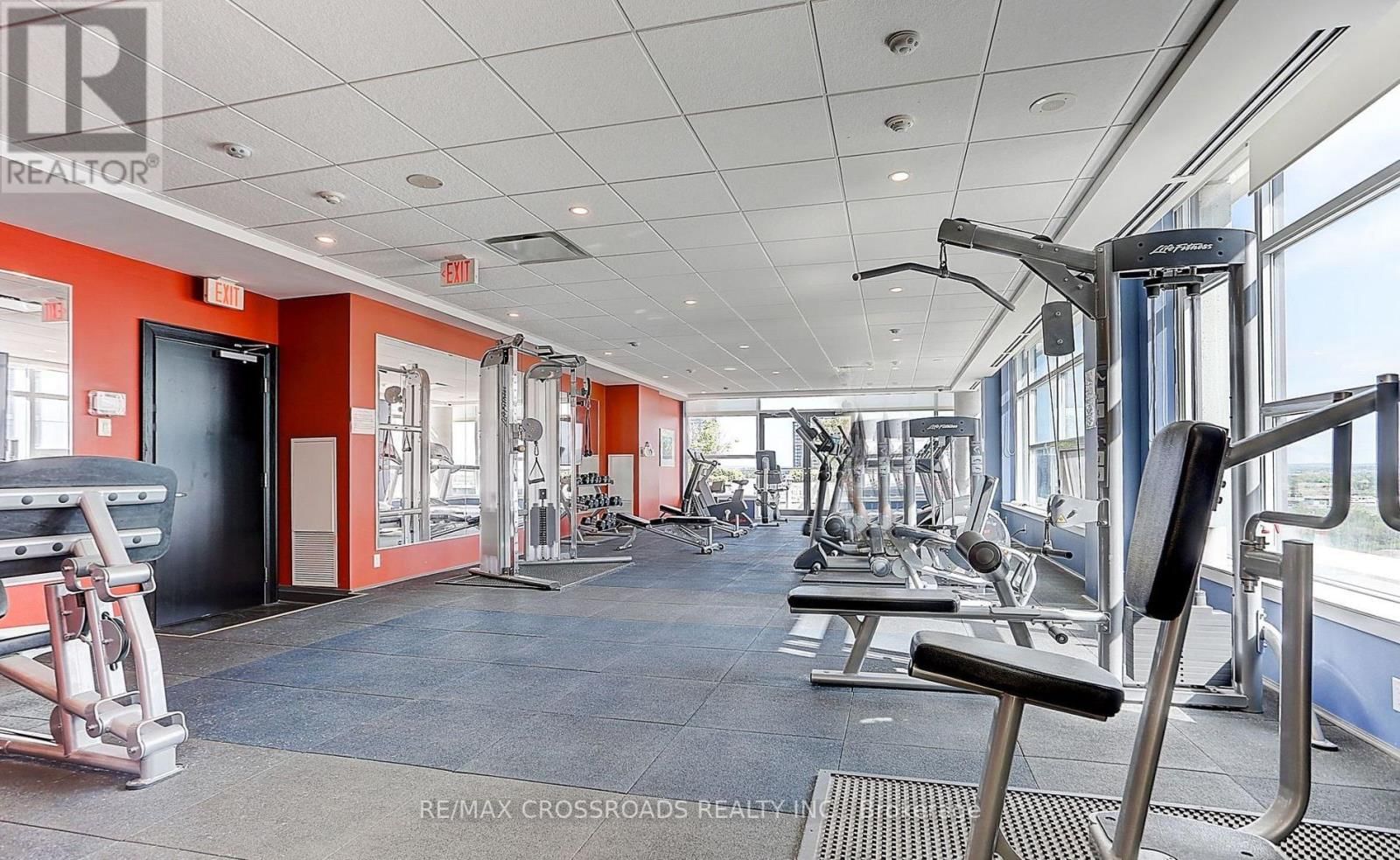 203 - 8110 BIRCHMOUNT ROAD Image 30