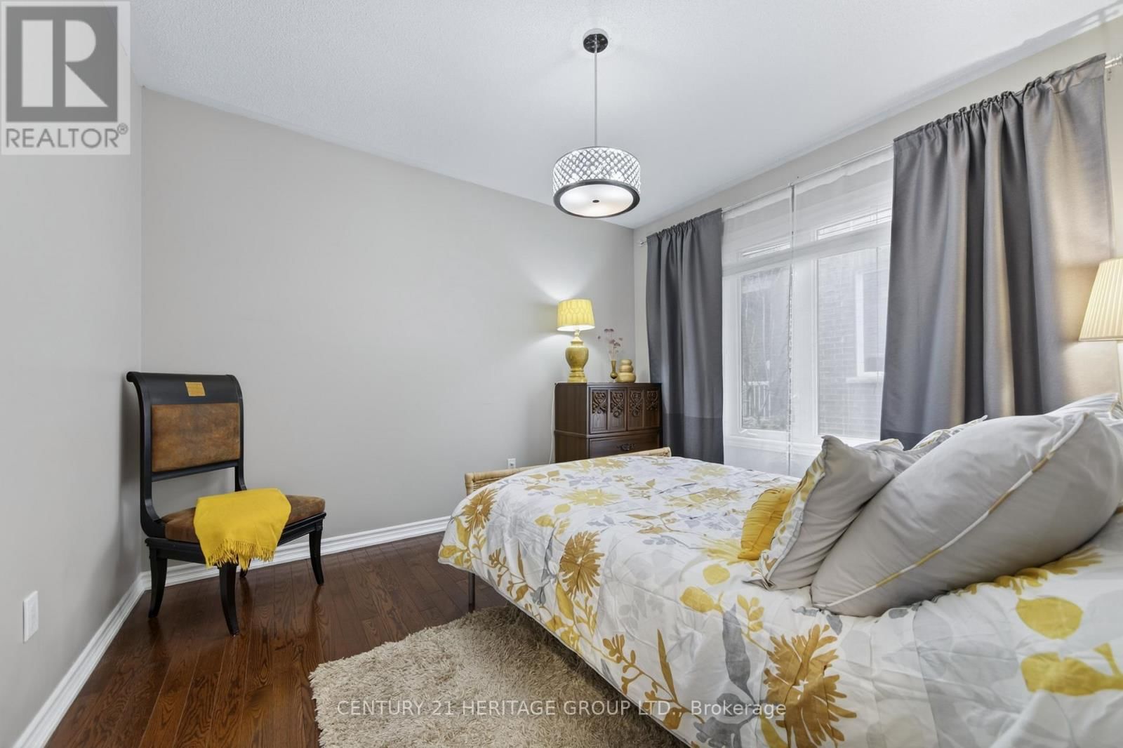 136 RIVEREDGE DRIVE Image 21