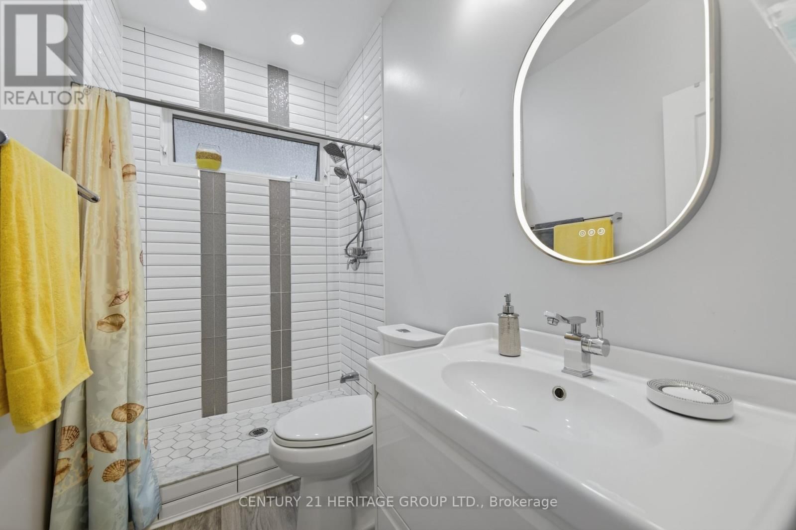 136 RIVEREDGE DRIVE Image 22