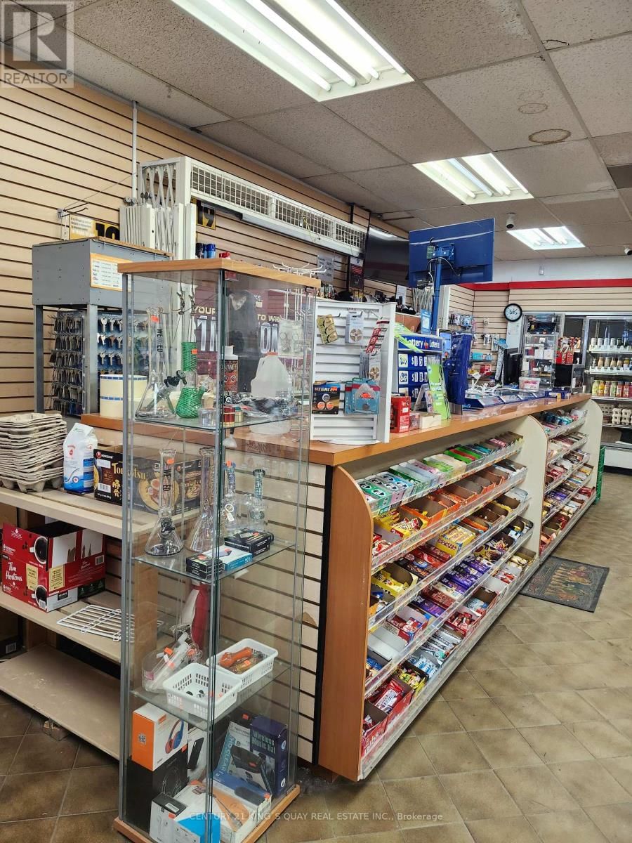 11 - 80 GLEN SHIELDS AVENUE Image 1