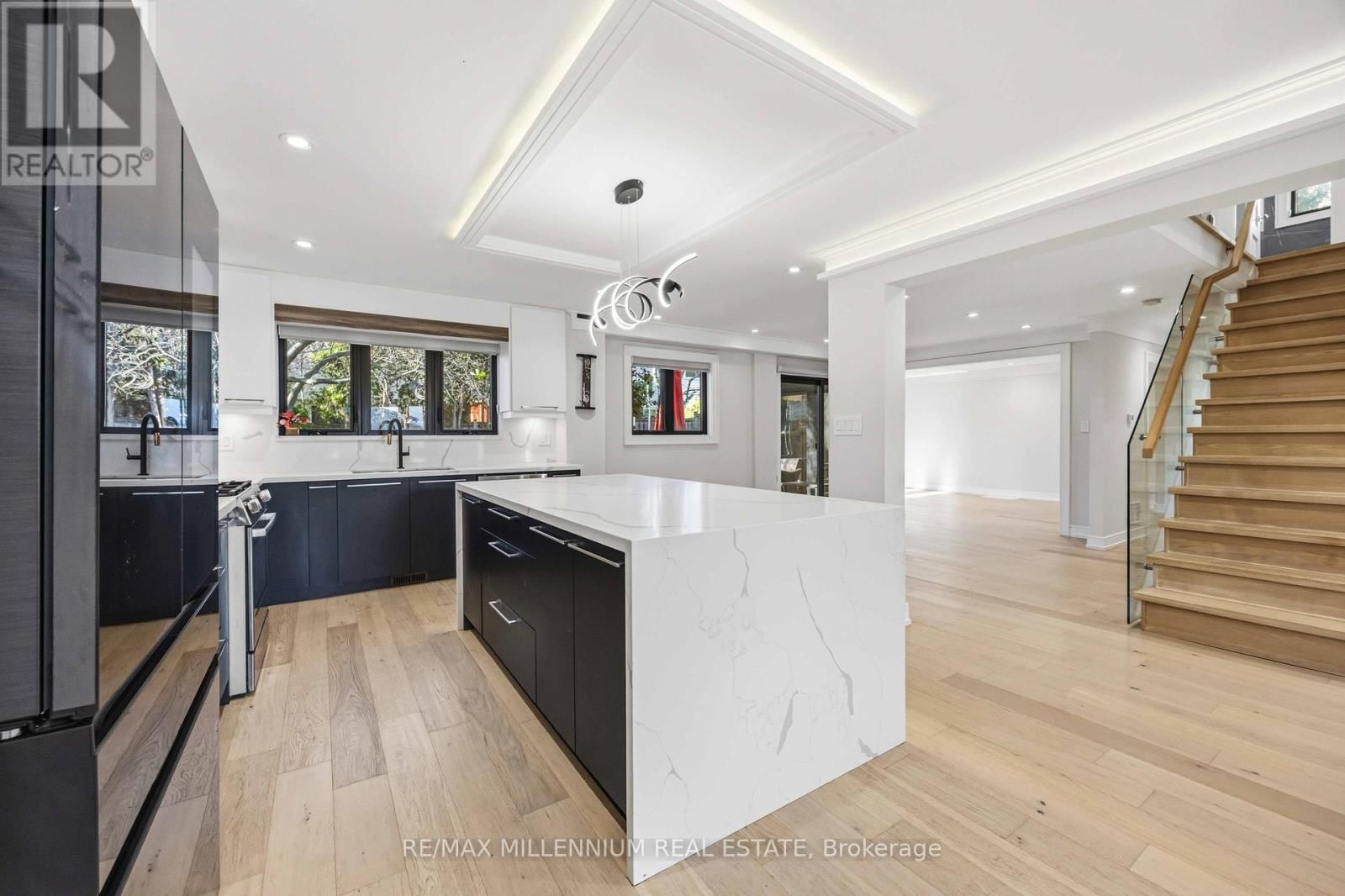 14 PORTREE CRESCENT Image 13