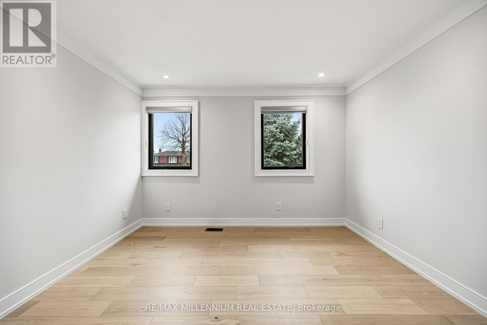 14 PORTREE CRESCENT Image 27