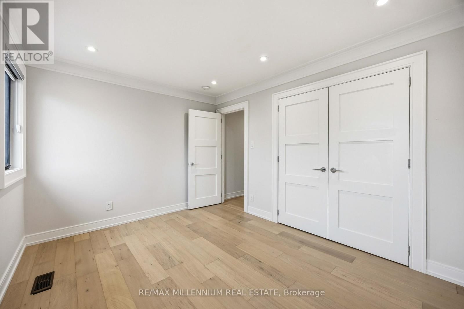 14 PORTREE CRESCENT Image 36