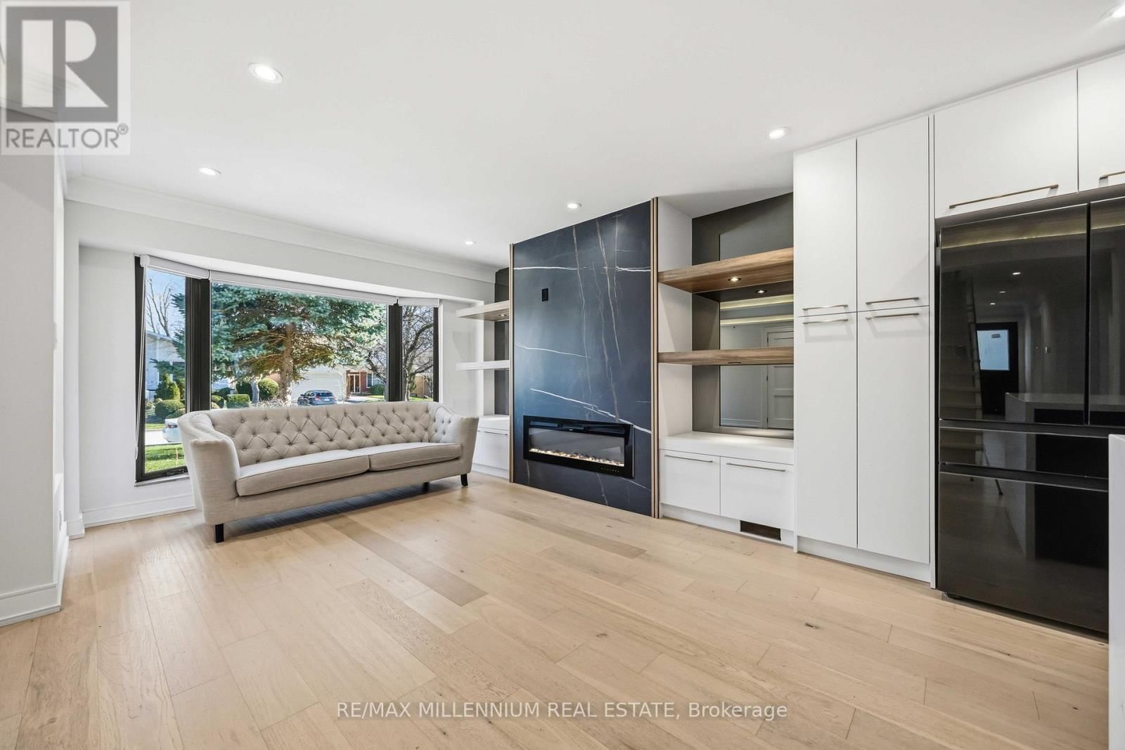 14 PORTREE CRESCENT Image 6