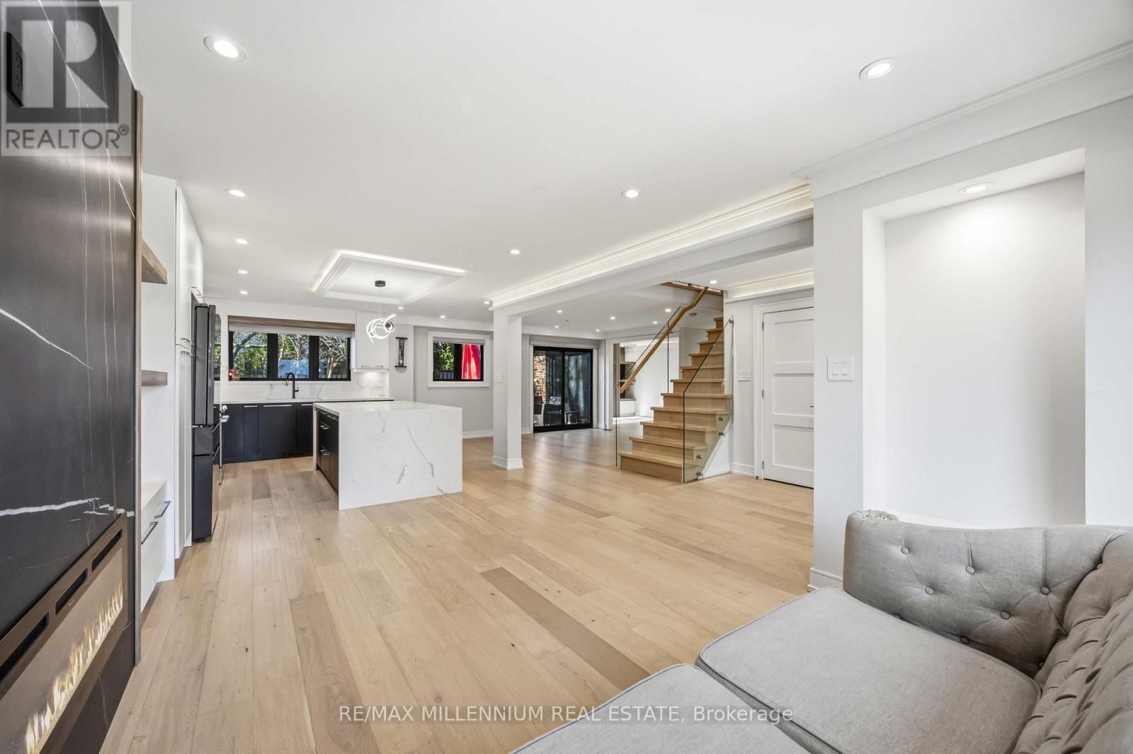 14 PORTREE CRESCENT Image 8