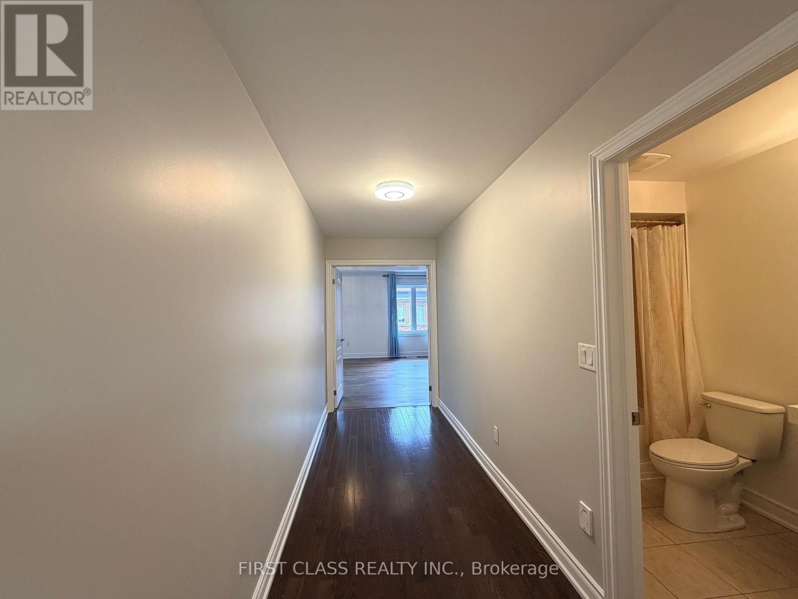 70 LIVANTE COURT Image 14