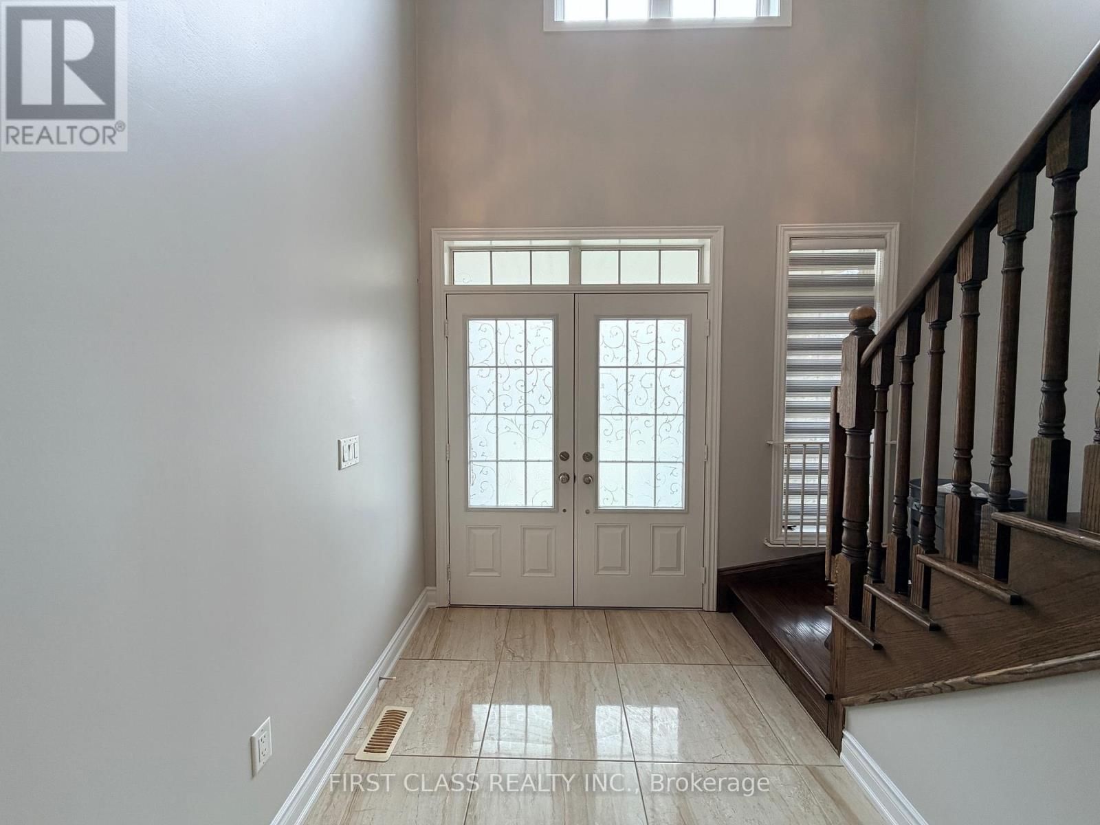 70 LIVANTE COURT Image 2