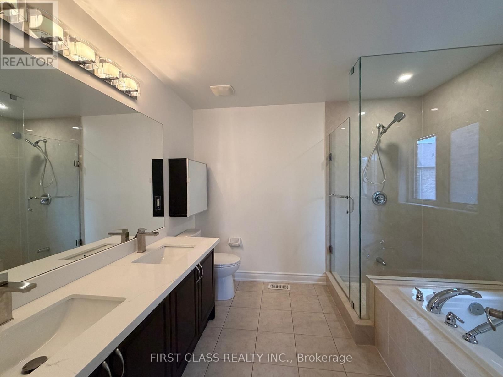 70 LIVANTE COURT Image 8