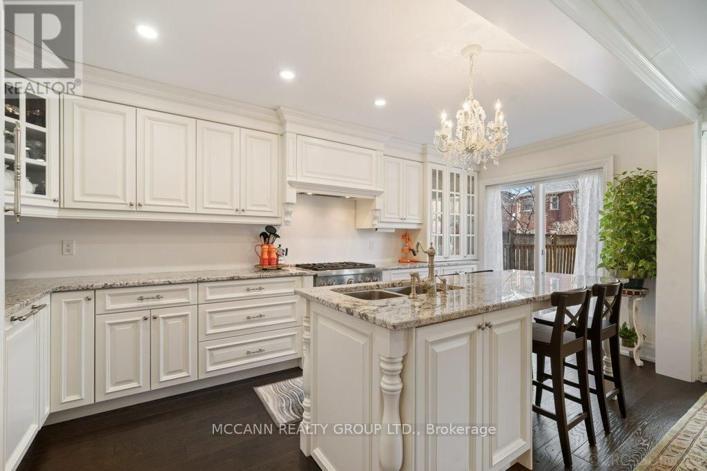 75 SHETLAND CRESCENT Image 12