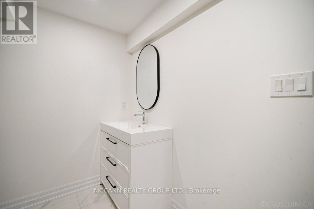 75 SHETLAND CRESCENT Image 30