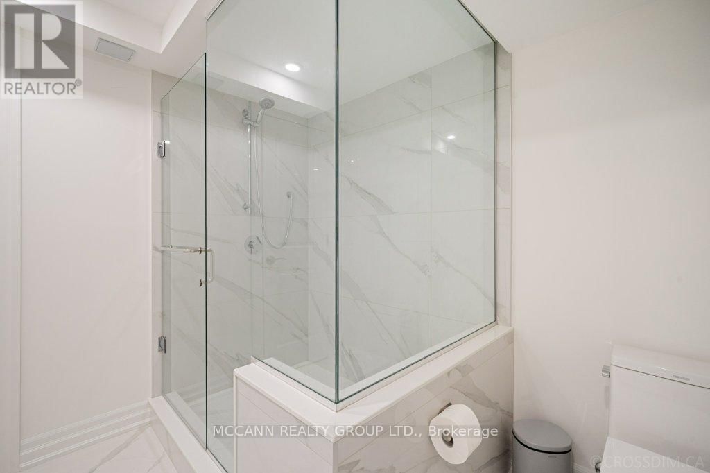 75 SHETLAND CRESCENT Image 31