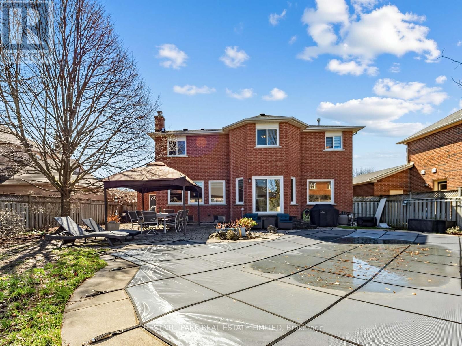 67 BARTON LANE Image 37