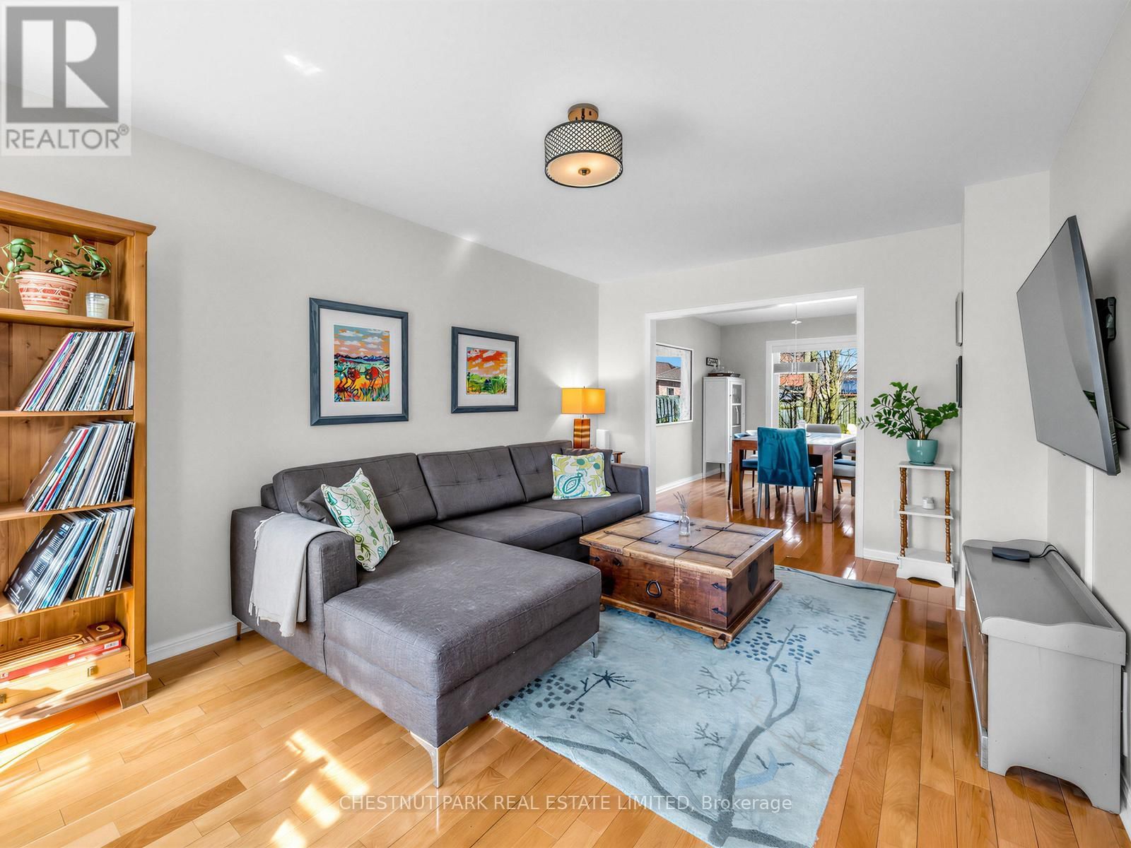 67 BARTON LANE Image 4