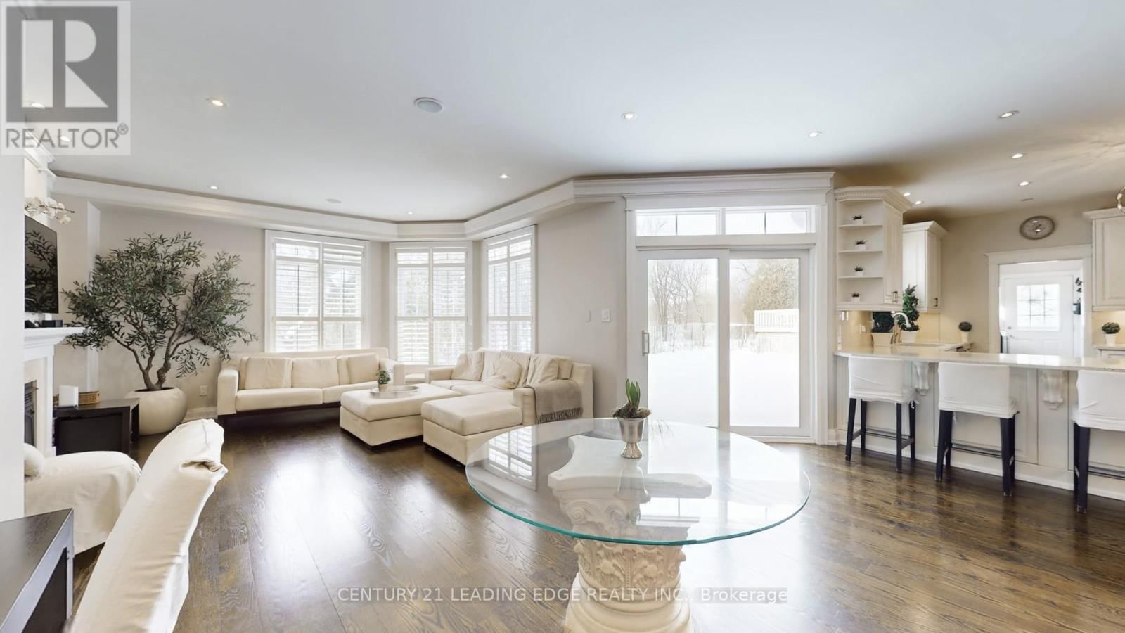 234 MAIN STREET Image 13