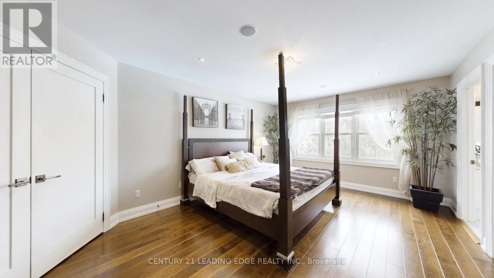 234 MAIN STREET Image 17