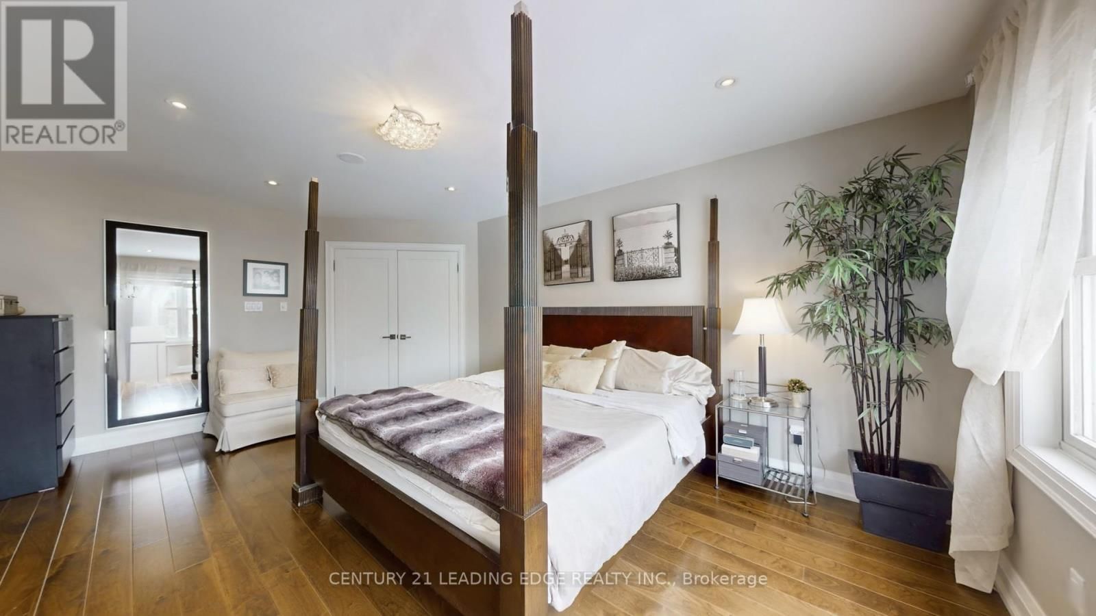 234 MAIN STREET Image 18