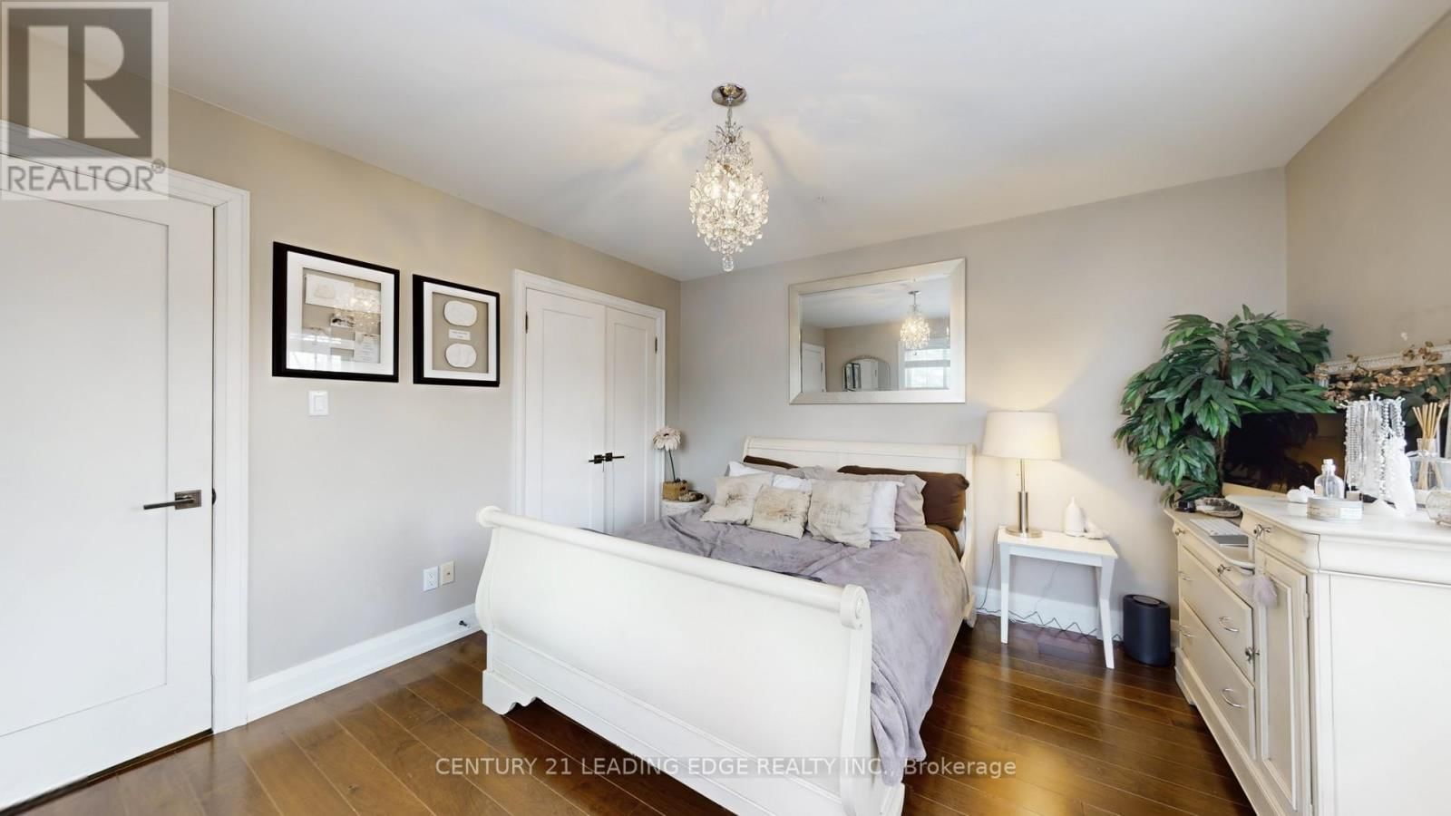 234 MAIN STREET Image 23