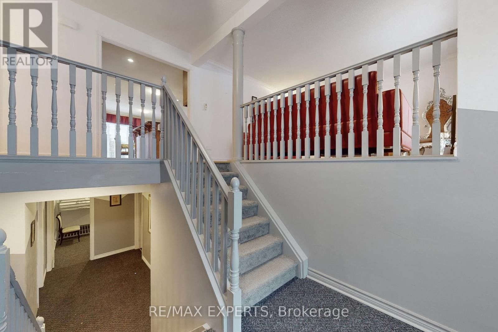 3180 FLEMING BOULEVARD Image 26