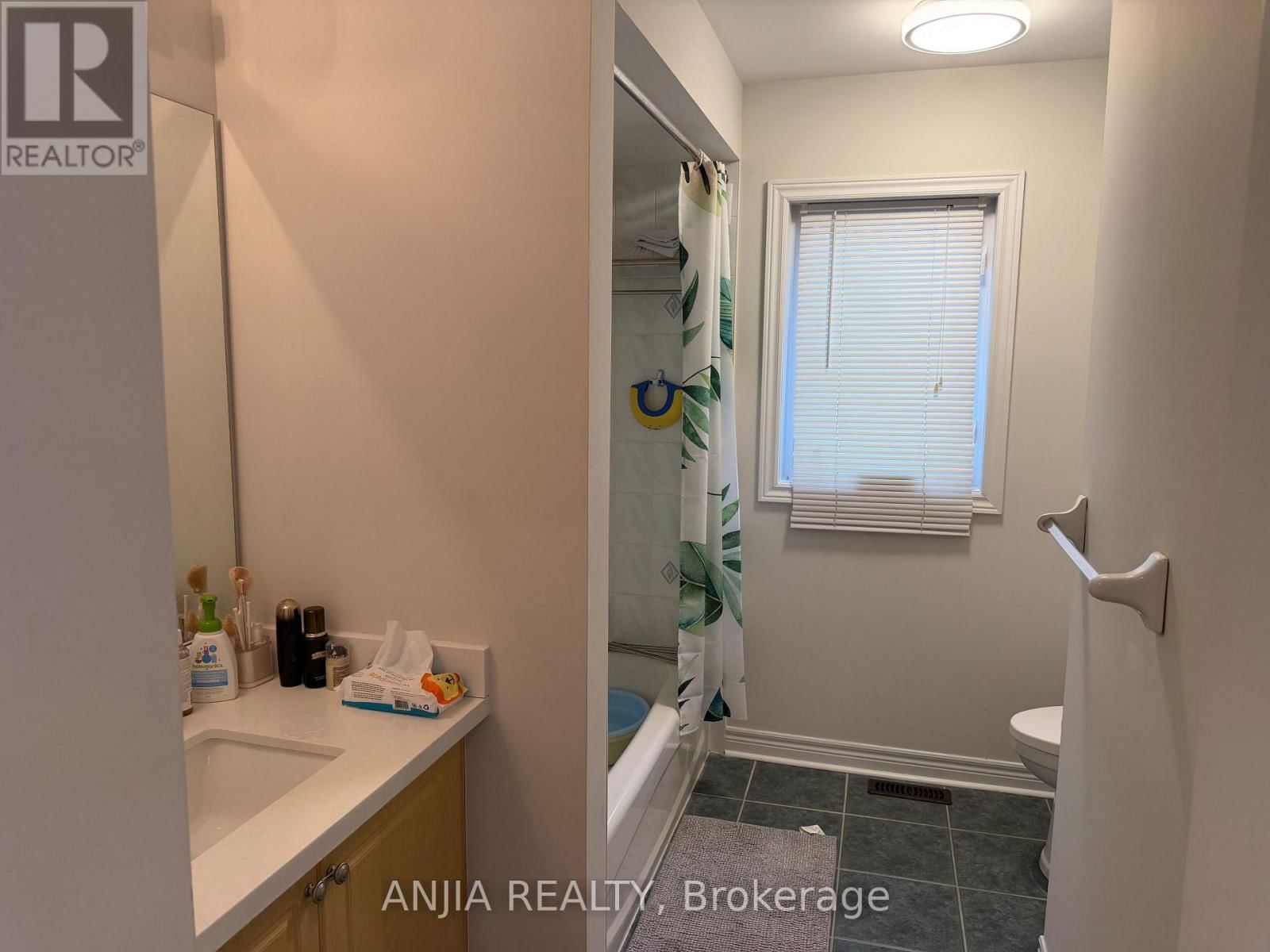 265 HAMMERSLY BOULEVARD Image 18