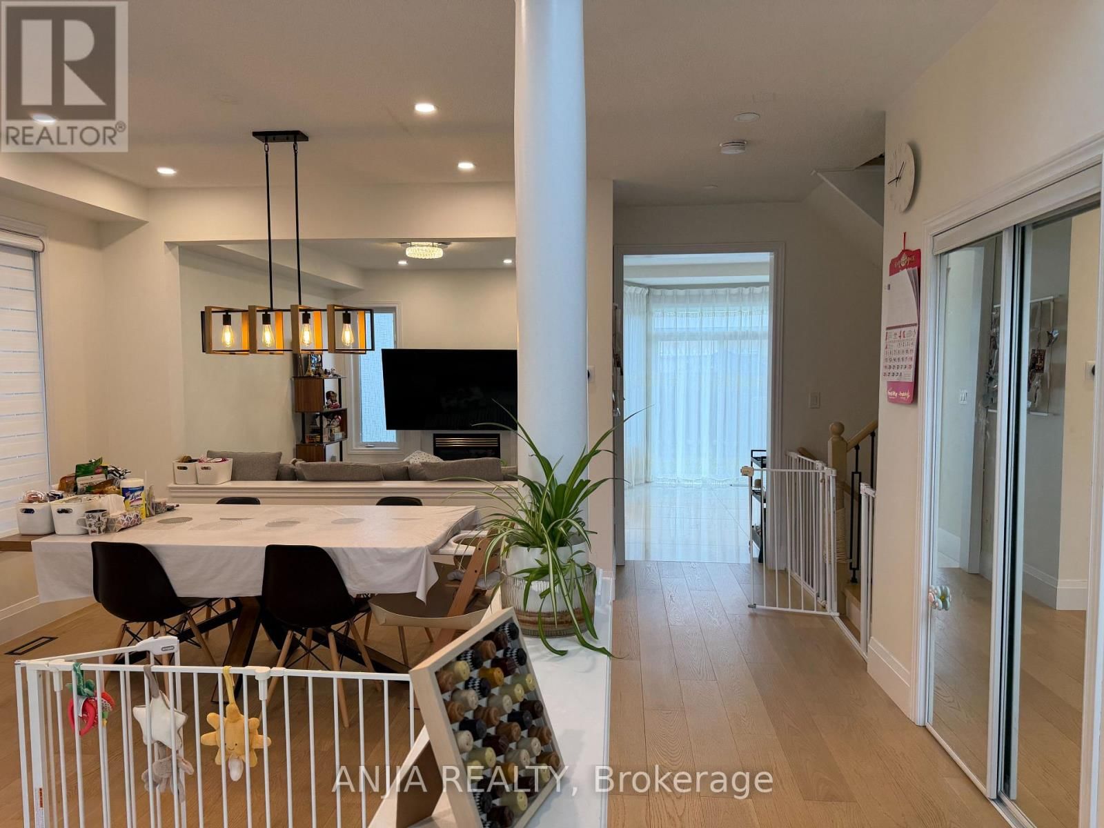 265 HAMMERSLY BOULEVARD Image 3